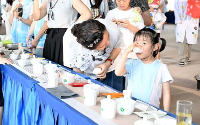 茶叶所参加“奋进‘十五五’科技谱新篇”福州市科技活动周主会场活动